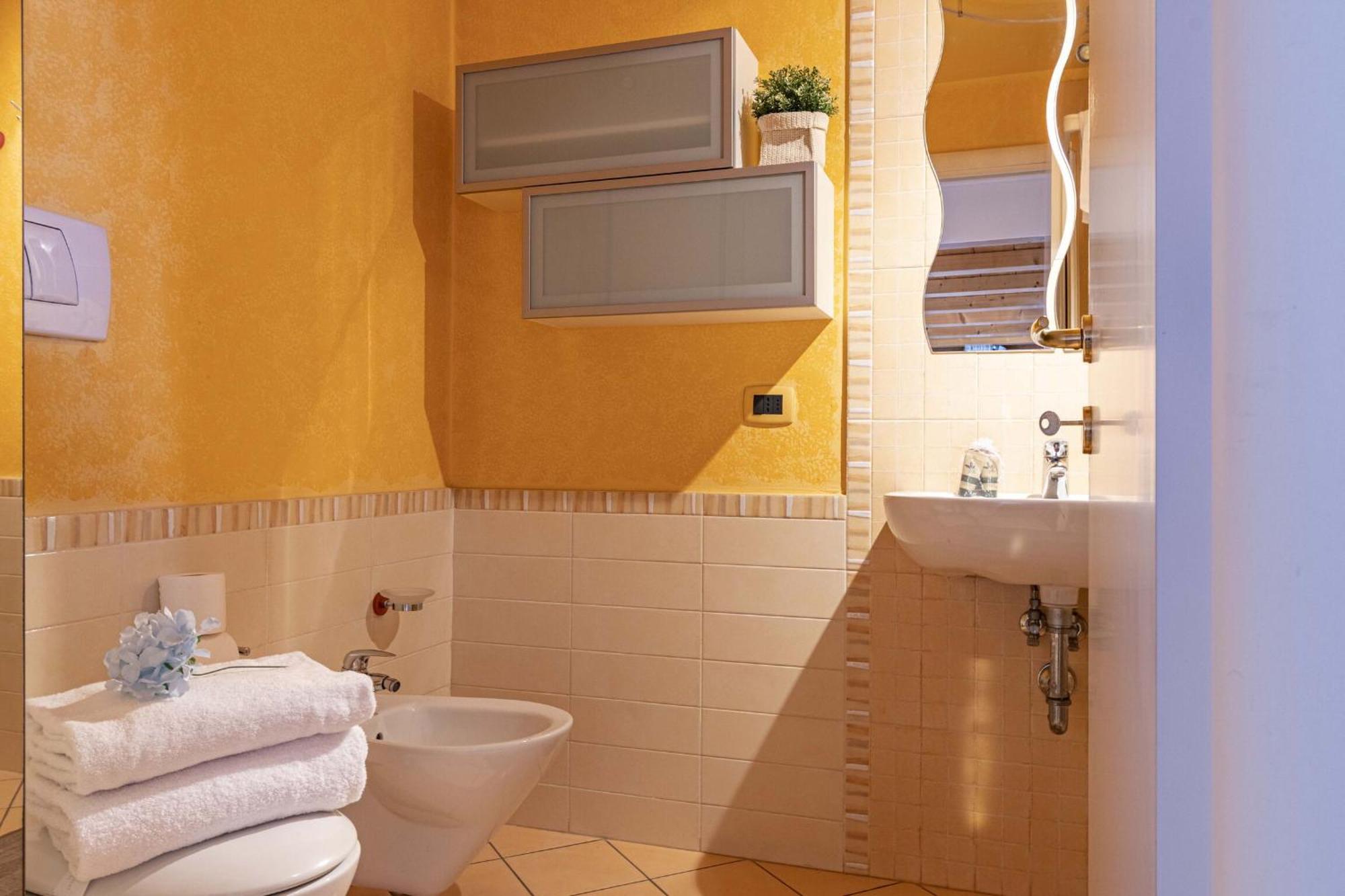 Italian Experience-florentine Careggi Loft Apartment